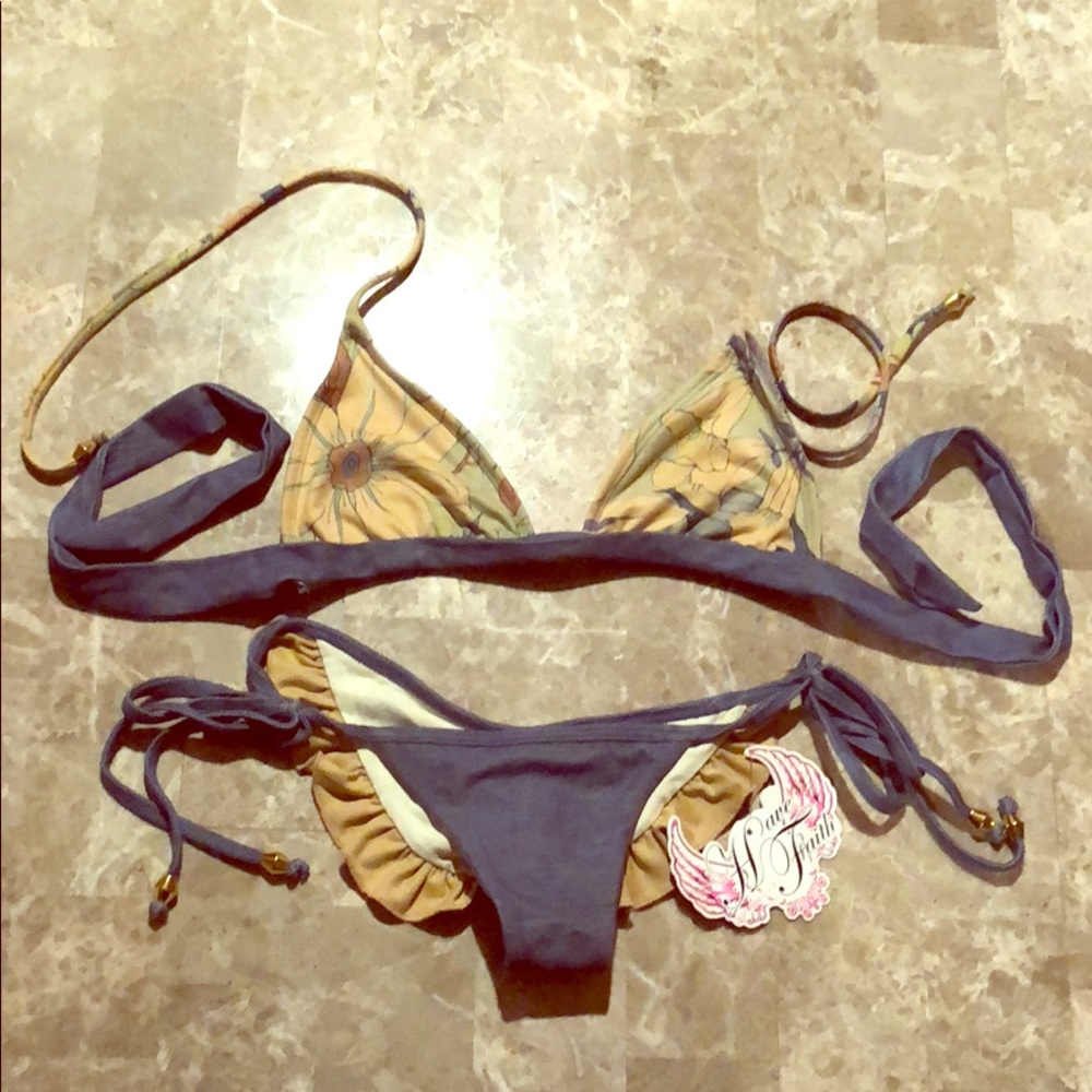 BRAND NEW W/ TAGS HAVE FAITH CHEEKY BOTTOM BIKINI